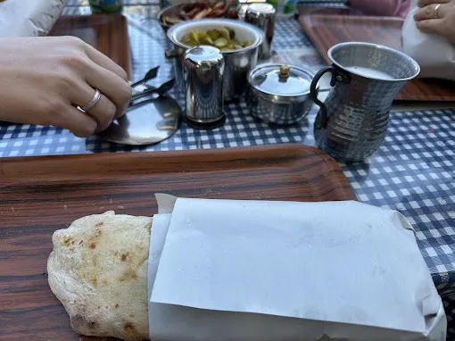 Meşe Döner Köfte Salonu