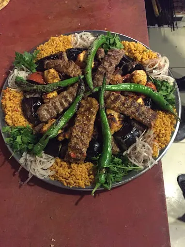 Urfa Şehzade Lahmacun Pide Kebap