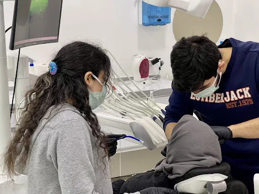 Yeşil Elma Ağız & Diş Sağlığı Polikliniği, Iğdır – Diş Kliniği fotoğrafı 3