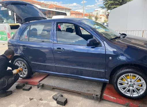 Bs Oto Lastik Jant Düzeltme Lastik Değişimi, Ankara – Oto Lastik Dükkanı fotoğrafı 2