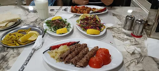 Dezzeoğlu Ciğer Ve Kebap Salonu, Adıyaman – Kebap Restoranı fotoğrafı 2
