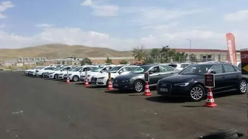 Central Rent A Car Van, Van – Araba Kiralama Şirketi fotoğrafı 2