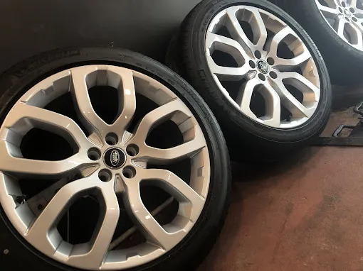 Jant Düzeltme Elit Oto Lastik Ve Rot Balans, İstanbul – Jant Kapağı Tedarikçisi fotoğrafı 2