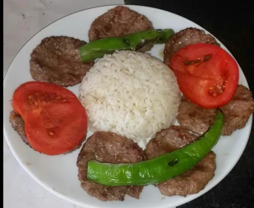 Emin Bey Döner Kebap, Sivas – Et Yemekleri Restoranı fotoğrafı 3