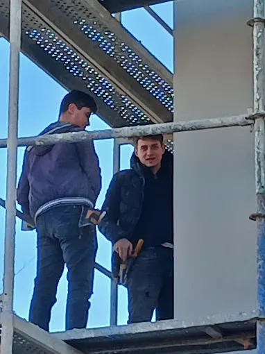 Model İnsaat & Avize