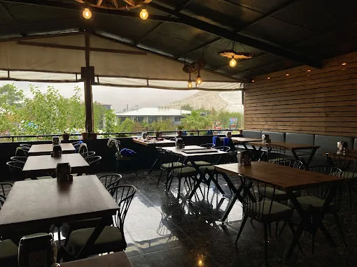 Mom Eve Restaurant & Pub Wine House, Denizli – Yemekli Bar fotoğrafı 3