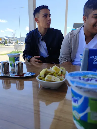 Adıyaman Acil Döner Ve Izgara Salonu, Adıyaman – Restoran fotoğrafı 3