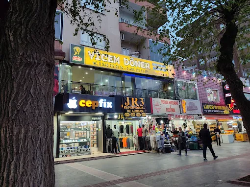 Yicem Döner Salonu Hatay Usulü Tavuk Döner Artık,batman Da, Batman – Tavuk Lokantası fotoğrafı 2